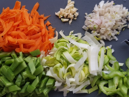 Gemüse kleingeschnitten